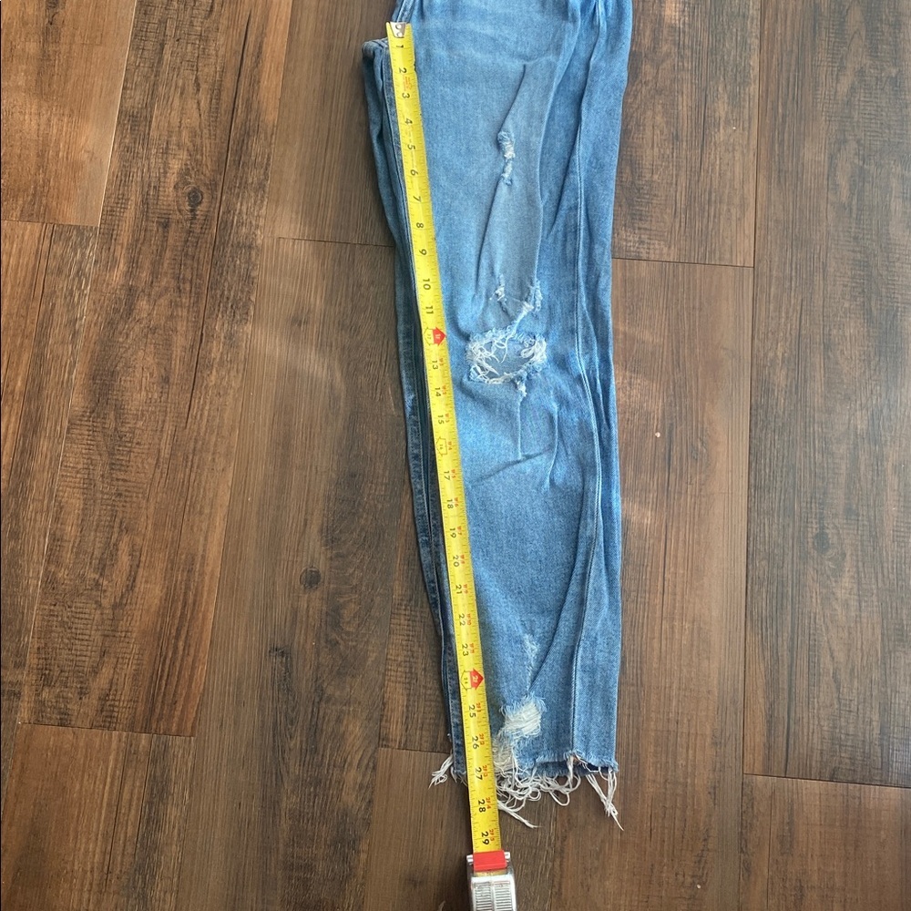 Aeropostale Women's Straight mom Leg Jeans - Medium Blue - Picture 7 of 10